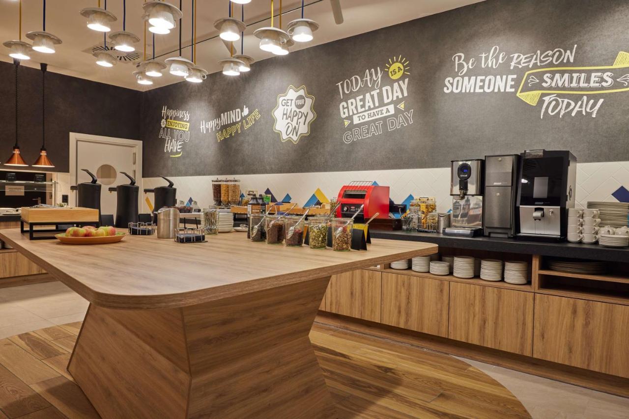 Hampton By Hilton Poznan Swarzedz Ξενοδοχείο Εξωτερικό φωτογραφία