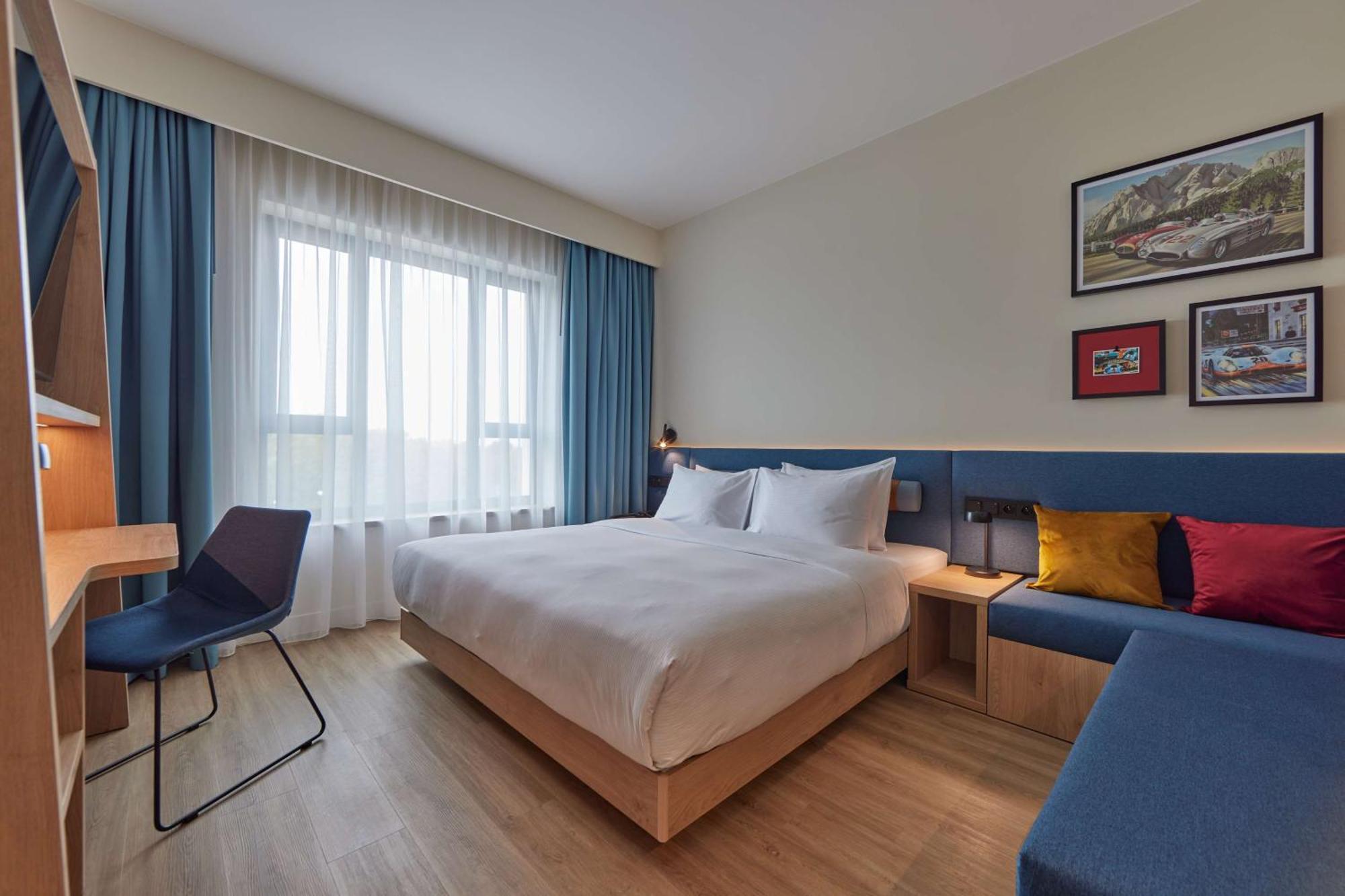 Hampton By Hilton Poznan Swarzedz Ξενοδοχείο Εξωτερικό φωτογραφία