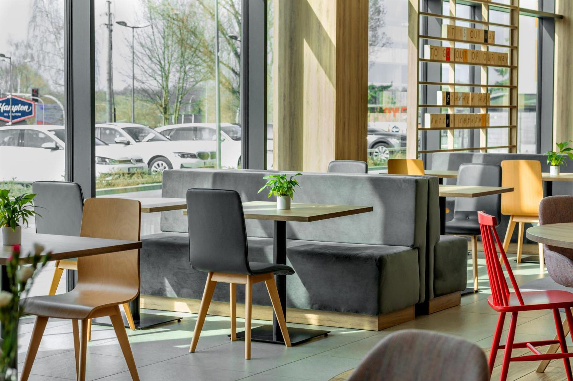 Hampton By Hilton Poznan Swarzedz Ξενοδοχείο Εξωτερικό φωτογραφία